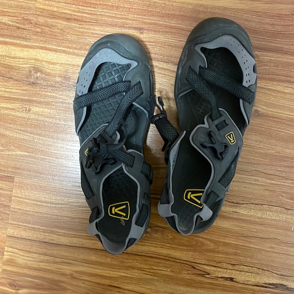 Keen water shoes